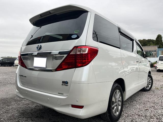 アルファードハイブリッド Ｘ　大画面ナビＢＴ接続Ｂカメラ地デジ両側電動ドア４ＷＤ　ＥＴＣ　バックカメラ　ナビ　ＴＶ　クリアランスソナー　オートクルーズコントロール　両側電動スライドドア　　スマートキー　　３列シート　オットマン（16枚目）