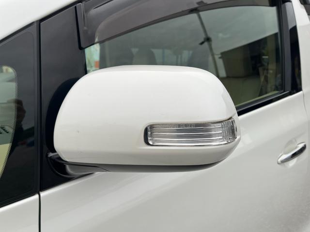 アルファードハイブリッド Ｘ　大画面ナビＢＴ接続Ｂカメラ地デジ両側電動ドア４ＷＤ　ＥＴＣ　バックカメラ　ナビ　ＴＶ　クリアランスソナー　オートクルーズコントロール　両側電動スライドドア　　スマートキー　　３列シート　オットマン（21枚目）