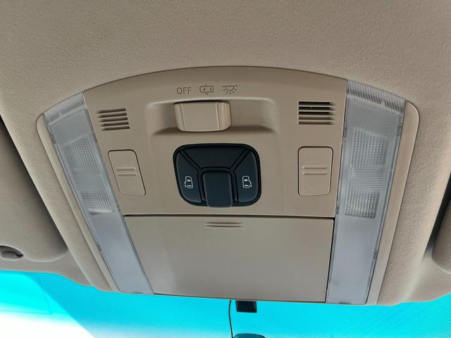 アルファードハイブリッド Ｘ　大画面ナビＢＴ接続Ｂカメラ地デジ両側電動ドア４ＷＤ　ＥＴＣ　バックカメラ　ナビ　ＴＶ　クリアランスソナー　オートクルーズコントロール　両側電動スライドドア　　スマートキー　　３列シート　オットマン（61枚目）
