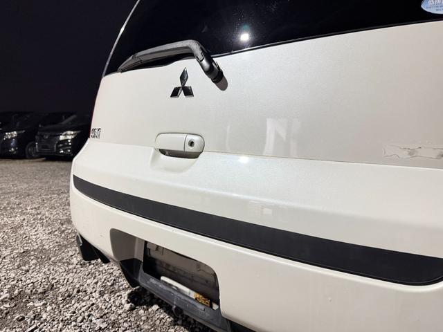 コルト ラリーアート バージョンR 5速MT/WORKエモーションAW HID ターボ キーレスエントリー 電動格納ミラー MT 盗難防止システム 衝突安全ボディ ABS ESC CD エアコン パワーステアリング パワーウィンドウ(39枚目)