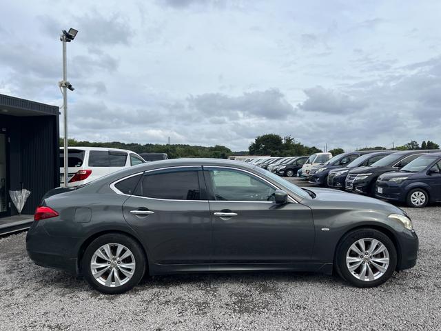 フーガ ２５０ＧＴ　１オーナー／フルノーマルＢＴ接続純正ナビＢカメラ地デジ半革シートスマートキーー　ＥＴＣ　オートクルーズコントロールＨＩＤ　ＡＴ　スマートキー　電動格納ミラー　盗難防止システム　パワーシート　オットマン（14枚目）