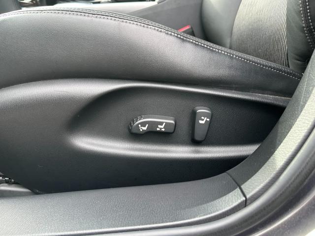 フーガ ２５０ＧＴ　１オーナー／フルノーマルＢＴ接続純正ナビＢカメラ地デジ半革シートスマートキーー　ＥＴＣ　オートクルーズコントロールＨＩＤ　ＡＴ　スマートキー　電動格納ミラー　盗難防止システム　パワーシート　オットマン（26枚目）