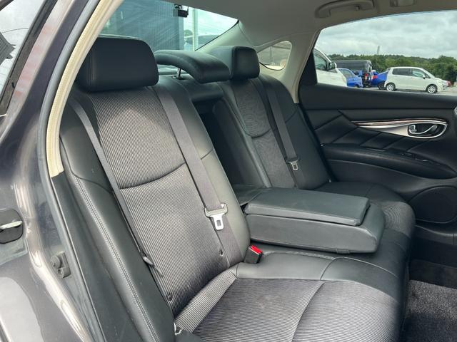 フーガ ２５０ＧＴ　１オーナー／フルノーマルＢＴ接続純正ナビＢカメラ地デジ半革シートスマートキーー　ＥＴＣ　オートクルーズコントロールＨＩＤ　ＡＴ　スマートキー　電動格納ミラー　盗難防止システム　パワーシート　オットマン（34枚目）