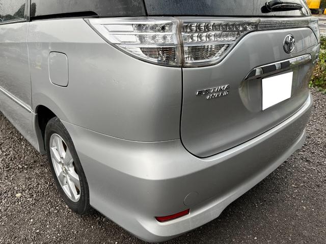 TOYOTA ESTIMA HYBRID X