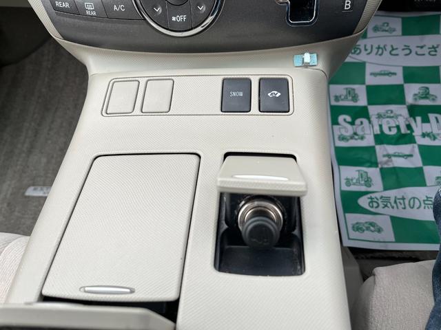 TOYOTA ESTIMA HYBRID X