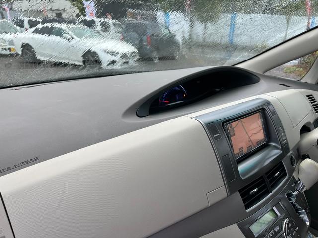 TOYOTA ESTIMA HYBRID X