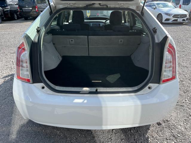 プリウス S 後期型BT接続ナビ地デジ車検二年 アルミホイール HID CVT スマートキー 電動格納ミラー 盗難防止システム CD DVD再生 Bluetooth 衝突安全ボディ ABS エアコン(18枚目)