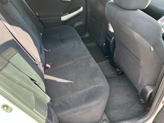 プリウス S 後期型BT接続ナビ地デジ車検二年 アルミホイール HID CVT スマートキー 電動格納ミラー 盗難防止システム CD DVD再生 Bluetooth 衝突安全ボディ ABS エアコン(47枚目)