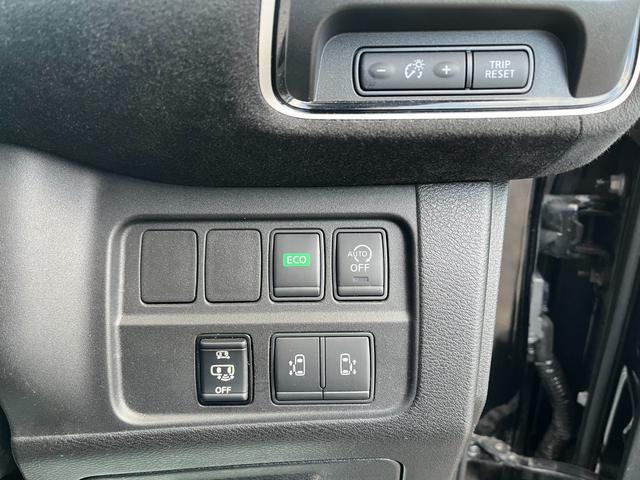 セレナ ライダー　ＥＴＣ　全周囲カメラ　ナビ　ＴＶ　クリアランスソナー　オートクルーズコントロール　パークアシスト　衝突被害軽減システム　両側電動スライドドア　スマートキー　アイドリングストップ　電動格納ミラー（9枚目）