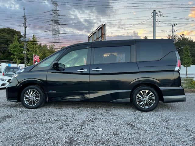 セレナ ライダー　ＥＴＣ　全周囲カメラ　ナビ　ＴＶ　クリアランスソナー　オートクルーズコントロール　パークアシスト　衝突被害軽減システム　両側電動スライドドア　スマートキー　アイドリングストップ　電動格納ミラー（16枚目）