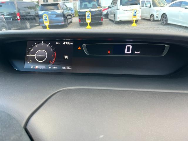 セレナ ライダー　ＥＴＣ　全周囲カメラ　ナビ　ＴＶ　クリアランスソナー　オートクルーズコントロール　パークアシスト　衝突被害軽減システム　両側電動スライドドア　スマートキー　アイドリングストップ　電動格納ミラー（28枚目）