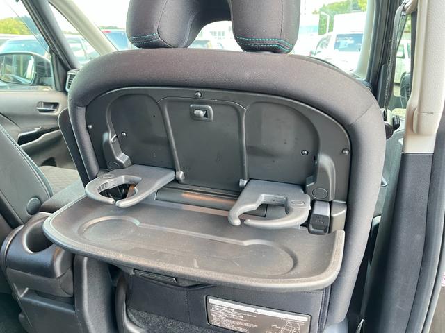 セレナ ライダー　ＥＴＣ　全周囲カメラ　ナビ　ＴＶ　クリアランスソナー　オートクルーズコントロール　パークアシスト　衝突被害軽減システム　両側電動スライドドア　スマートキー　アイドリングストップ　電動格納ミラー（39枚目）