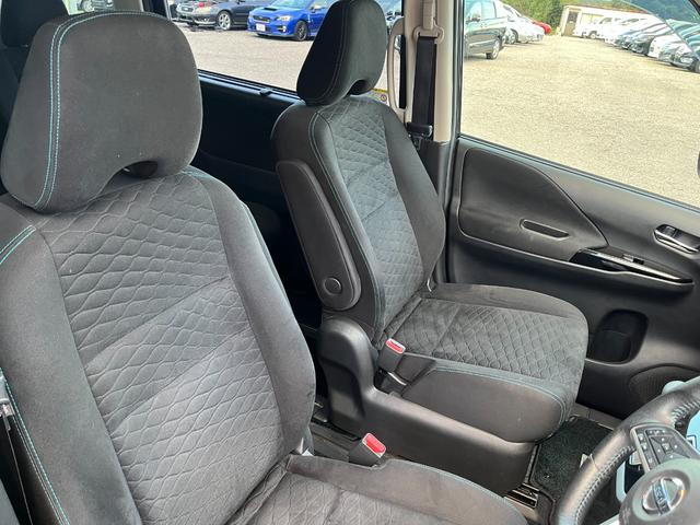 セレナ ライダー　ＥＴＣ　全周囲カメラ　ナビ　ＴＶ　クリアランスソナー　オートクルーズコントロール　パークアシスト　衝突被害軽減システム　両側電動スライドドア　スマートキー　アイドリングストップ　電動格納ミラー（61枚目）