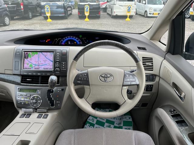 運転者にとっては日々使用することとなる運転席です。運転席が快適だと運転に集中することができますね。