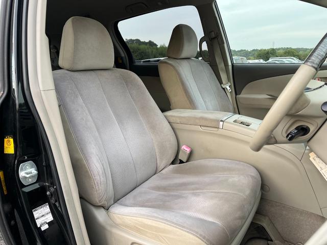 ご覧頂きまして誠に有難うございます!!是非ご来店して頂き、実際にご覧になって頂ければと思います。お客様からのご連絡をスタッフ一同、心よりお待ちしております