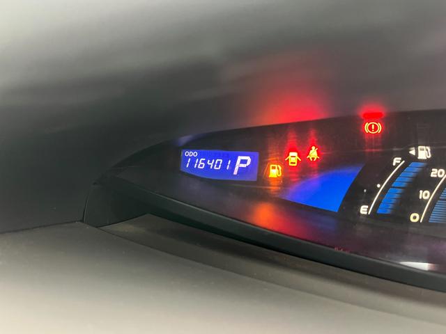 当店のお車をご覧いただきましてありがとうございます。お車についてのご質問やお見積りのご依頼、ご購入にあたってのご相談などお気軽にお問い合わせ下さい!