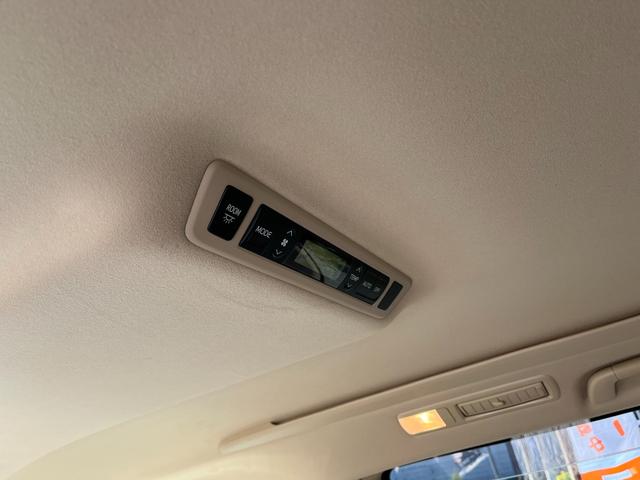 アルファードハイブリッド X BT接続ナビ地デジBカメラ電動スライドドア 4WD ETC クリアランスソナー オートクルーズコントロール オートライト HID スマートキー 電動格納ミラー 3列シート オットマン CVT(36枚目)