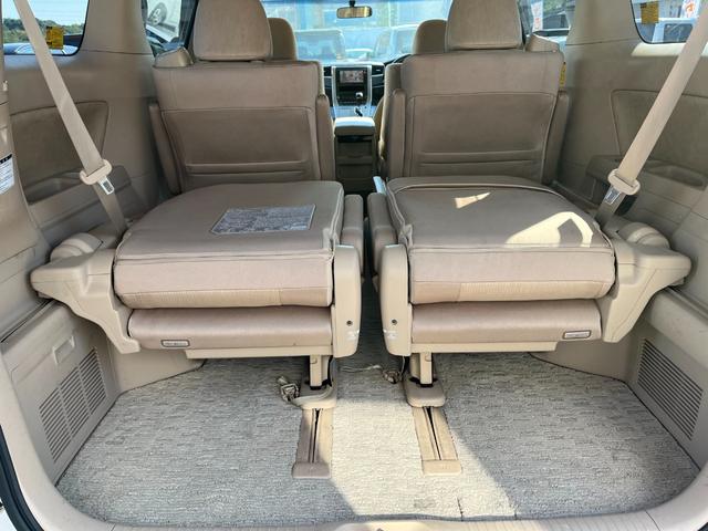 アルファードハイブリッド X BT接続ナビ地デジBカメラ電動スライドドア 4WD ETC クリアランスソナー オートクルーズコントロール オートライト HID スマートキー 電動格納ミラー 3列シート オットマン CVT(40枚目)