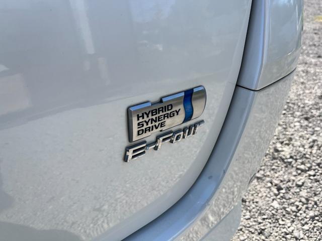 アルファードハイブリッド X BT接続ナビ地デジBカメラ電動スライドドア 4WD ETC クリアランスソナー オートクルーズコントロール オートライト HID スマートキー 電動格納ミラー 3列シート オットマン CVT(55枚目)