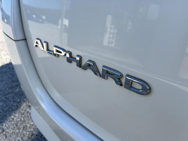 アルファードハイブリッド X BT接続ナビ地デジBカメラ電動スライドドア 4WD ETC クリアランスソナー オートクルーズコントロール オートライト HID スマートキー 電動格納ミラー 3列シート オットマン CVT(56枚目)