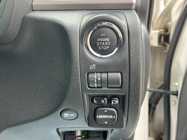 エクシーガクロスオーバー７ ２．５ｉアイサイト　ＢＴ接続ナビＢカメラ地デジＰシ－ト衝突軽減ＥＴＣ　４ＷＤ　　オートクルーズコントロール　パワーシート　衝突被害軽減システム　ナビ　ＴＶ　ＨＩＤ　ヘッドライトウォッシャー　アルミホイール　スマートキー（9枚目）