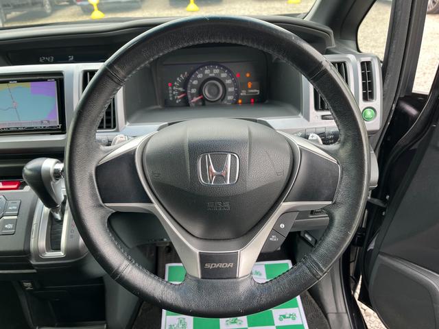 ステップワゴンスパーダ Z BT接続ナビ地デジBカメラ後席モニター両側電動ドアETC ビ TV 両側電動スライドドア HID スマートキー アイドリングストップ 電動格納ミラー 後席モニター 3列シート CVT(2枚目)