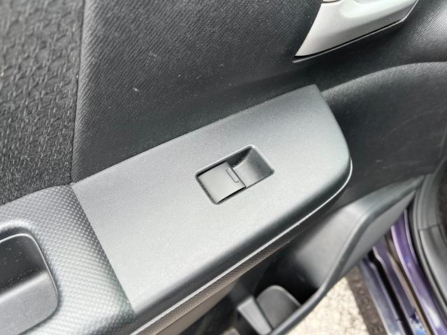 ステップワゴンスパーダ Z BT接続ナビ地デジBカメラ後席モニター両側電動ドアETC ビ TV 両側電動スライドドア HID スマートキー アイドリングストップ 電動格納ミラー 後席モニター 3列シート CVT(21枚目)