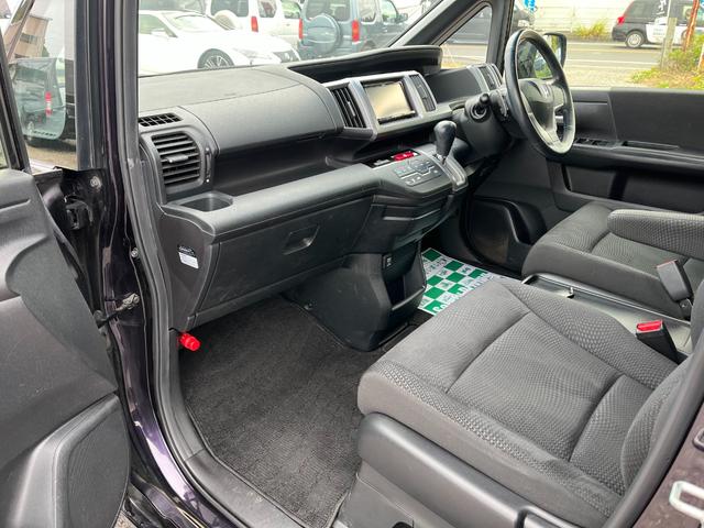 ステップワゴンスパーダ Z BT接続ナビ地デジBカメラ後席モニター両側電動ドアETC ビ TV 両側電動スライドドア HID スマートキー アイドリングストップ 電動格納ミラー 後席モニター 3列シート CVT(26枚目)