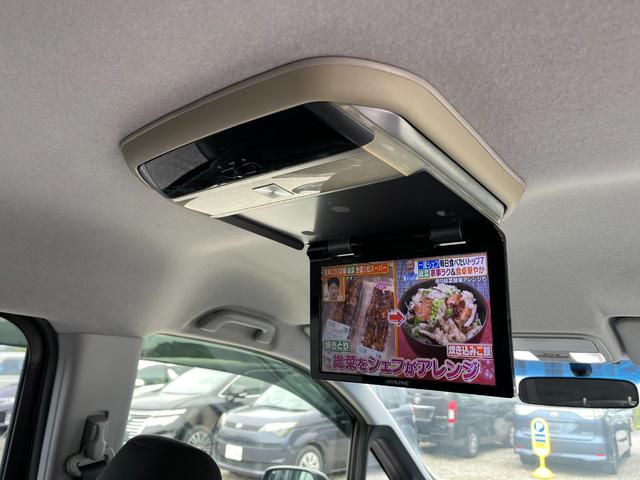 ステップワゴンスパーダ Z BT接続ナビ地デジBカメラ後席モニター両側電動ドアETC ビ TV 両側電動スライドドア HID スマートキー アイドリングストップ 電動格納ミラー 後席モニター 3列シート CVT(52枚目)