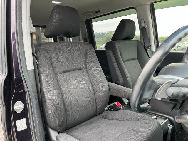 ステップワゴンスパーダ Z BT接続ナビ地デジBカメラ後席モニター両側電動ドアETC ビ TV 両側電動スライドドア HID スマートキー アイドリングストップ 電動格納ミラー 後席モニター 3列シート CVT(59枚目)