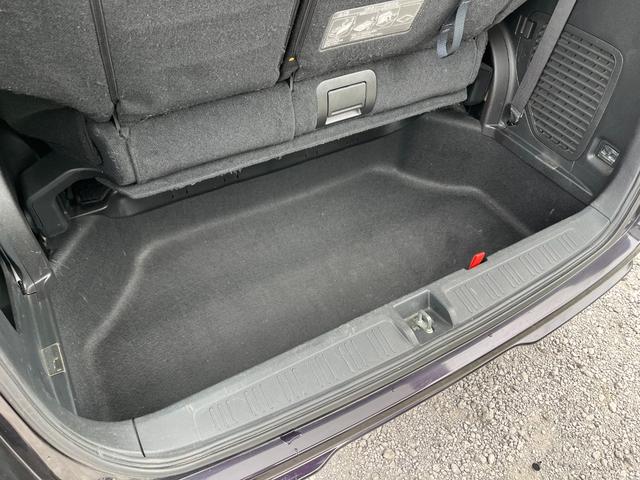 ステップワゴンスパーダ Z BT接続ナビ地デジBカメラ後席モニター両側電動ドアETC ビ TV 両側電動スライドドア HID スマートキー アイドリングストップ 電動格納ミラー 後席モニター 3列シート CVT(60枚目)