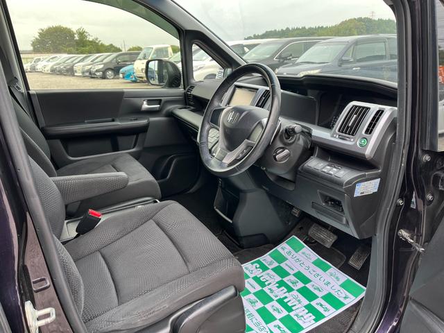 ステップワゴンスパーダ Z BT接続ナビ地デジBカメラ後席モニター両側電動ドアETC ビ TV 両側電動スライドドア HID スマートキー アイドリングストップ 電動格納ミラー 後席モニター 3列シート CVT(61枚目)