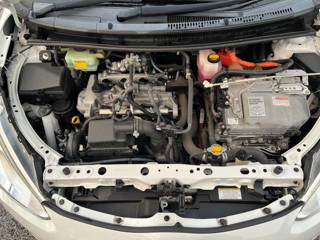 アクア Ｓ　ＥＴＣ　バックカメラ　ナビ　ＴＶ　アルミホイール　オートライト　スマートキー　アイドリングストップ　電動格納ミラー　ＣＶＴ　衝突安全ボディ　ＡＢＳ　ＥＳＣ　Ｂｌｕｅｔｏｏｔｈ　エアコン（20枚目）