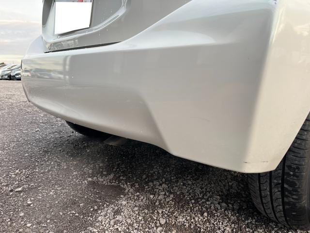 アクア Ｓ　ＥＴＣ　バックカメラ　ナビ　ＴＶ　アルミホイール　オートライト　スマートキー　アイドリングストップ　電動格納ミラー　ＣＶＴ　衝突安全ボディ　ＡＢＳ　ＥＳＣ　Ｂｌｕｅｔｏｏｔｈ　エアコン（32枚目）