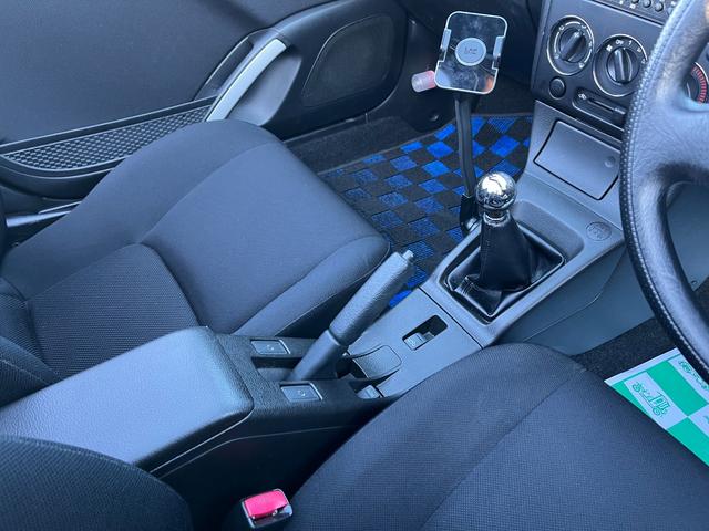 コペン アクティブトップ オープンカー MT アルミホイール 衝突安全ボディ ABS CD MD エアコン パワーステアリング パワーウィンドウ(9枚目)