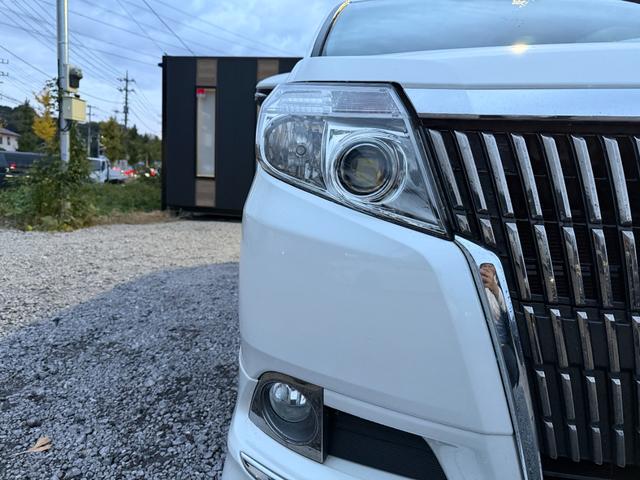 エスクァイア ハイブリッドＧｉ　モデリスタエアロＢＴ接続ナビ後席モニター地デジＢカメラ両側電動ドア　オートクルーズコントロール　ＬＥＤヘッドランプ　スマートキー　電動格納ミラー　シートヒーター　後席モニター　３列シート　ＣＶＴ（18枚目）