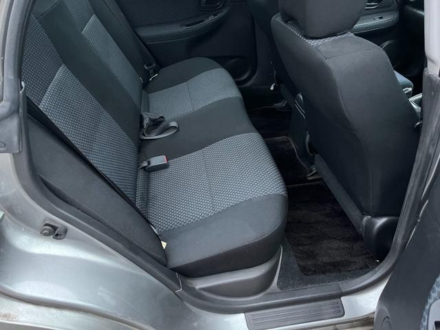 インプレッサ 1.5iスペシャル 5速MTアプライド最終G型1オーナーフルノーマル キーレスエントリー 電動格納ミラー CD 衝突安全ボディ ABS エアコン パワーステアリング パワーウィンドウ(32枚目)