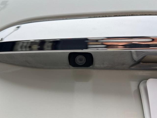 ご覧いただきありがとうございます♪気になったお車がありましたらお気軽にお電話をください♪