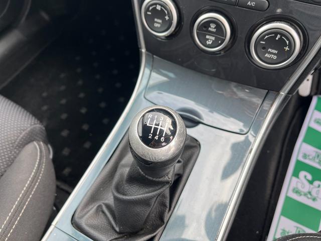 マツダスピードアテンザ ベースグレード　６速ＭＴスマートキーＥＴＣ　４ＷＤ　ＥＴＣ　アルミホイール　ＨＩＤ　ＭＴ　電動格納ミラー　盗難防止システム　ＣＤ　ＭＤ　衝突安全ボディ　ＡＢＳ　ＥＳＣ　エアコン　パワーステアリング　パワーウィンドウ（6枚目）