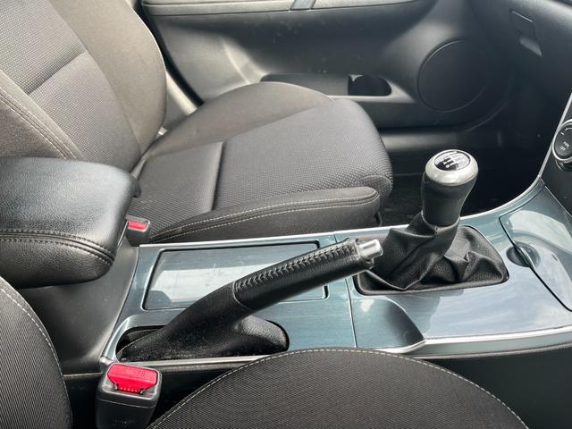 マツダスピードアテンザ ベースグレード　６速ＭＴスマートキーＥＴＣ　４ＷＤ　ＥＴＣ　アルミホイール　ＨＩＤ　ＭＴ　電動格納ミラー　盗難防止システム　ＣＤ　ＭＤ　衝突安全ボディ　ＡＢＳ　ＥＳＣ　エアコン　パワーステアリング　パワーウィンドウ（7枚目）