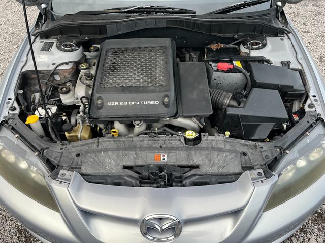 マツダスピードアテンザ ベースグレード　６速ＭＴスマートキーＥＴＣ　４ＷＤ　ＥＴＣ　アルミホイール　ＨＩＤ　ＭＴ　電動格納ミラー　盗難防止システム　ＣＤ　ＭＤ　衝突安全ボディ　ＡＢＳ　ＥＳＣ　エアコン　パワーステアリング　パワーウィンドウ（21枚目）