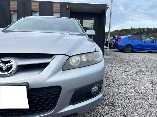 マツダスピードアテンザ ベースグレード　６速ＭＴスマートキーＥＴＣ　４ＷＤ　ＥＴＣ　アルミホイール　ＨＩＤ　ＭＴ　電動格納ミラー　盗難防止システム　ＣＤ　ＭＤ　衝突安全ボディ　ＡＢＳ　ＥＳＣ　エアコン　パワーステアリング　パワーウィンドウ（33枚目）