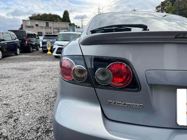 マツダスピードアテンザ ベースグレード　６速ＭＴスマートキーＥＴＣ　４ＷＤ　ＥＴＣ　アルミホイール　ＨＩＤ　ＭＴ　電動格納ミラー　盗難防止システム　ＣＤ　ＭＤ　衝突安全ボディ　ＡＢＳ　ＥＳＣ　エアコン　パワーステアリング　パワーウィンドウ（37枚目）
