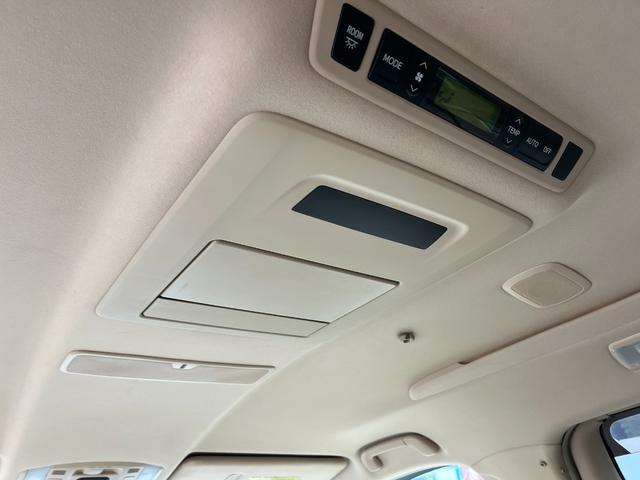 アルファードハイブリッド Ｇ　４ＷＤ　ＥＴＣ　全周囲カメラ　ナビ　ＴＶ　クリアランスソナー　オートクルーズコントロール　両側電動スライドドア　ＨＩＤ　スマートキー　電動格納ミラー　３列シート　パワーシート　オットマン　ＣＶＴ（45枚目）