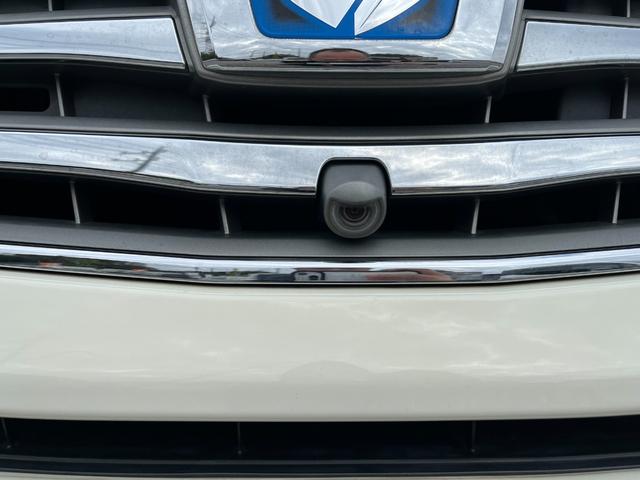 アルファードハイブリッド Ｇ　４ＷＤ　ＥＴＣ　全周囲カメラ　ナビ　ＴＶ　クリアランスソナー　オートクルーズコントロール　両側電動スライドドア　ＨＩＤ　スマートキー　電動格納ミラー　３列シート　パワーシート　オットマン　ＣＶＴ（57枚目）