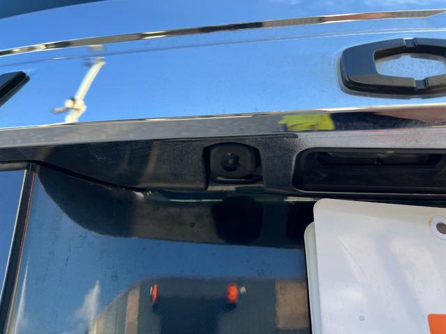 ヴォクシー ハイブリッドＶ　ＥＴＣ　バックカメラ　ナビ　ＴＶ　オートクルーズコントロール　両側電動スライドドア　オートライト　ＬＥＤヘッドランプ　スマートキー　電動格納ミラー　シートヒーター　３列シート　ＣＶＴ　アルミホイール（52枚目）