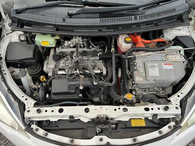 アクア Ｇ　バックカメラ　ナビ　ＴＶ　アルミホイール　オートライト　スマートキー　電動格納ミラー　ＣＶＴ　衝突安全ボディ　ＡＢＳ　ＥＳＣ　Ｂｌｕｅｔｏｏｔｈ　エアコン　パワーステアリング　パワーウィンドウ（19枚目）