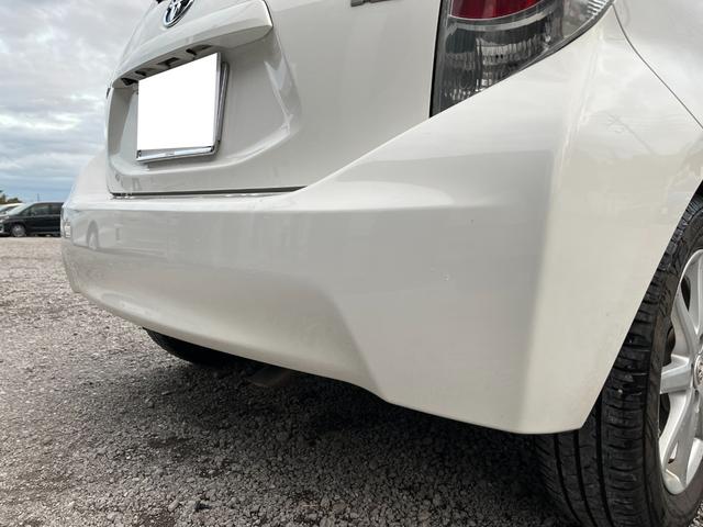 アクア Ｇ　バックカメラ　ナビ　ＴＶ　アルミホイール　オートライト　スマートキー　電動格納ミラー　ＣＶＴ　衝突安全ボディ　ＡＢＳ　ＥＳＣ　Ｂｌｕｅｔｏｏｔｈ　エアコン　パワーステアリング　パワーウィンドウ（22枚目）