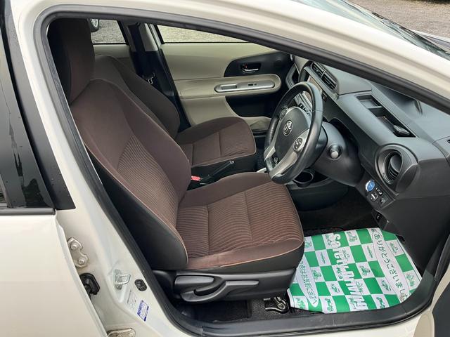 アクア Ｇ　バックカメラ　ナビ　ＴＶ　アルミホイール　オートライト　スマートキー　電動格納ミラー　ＣＶＴ　衝突安全ボディ　ＡＢＳ　ＥＳＣ　Ｂｌｕｅｔｏｏｔｈ　エアコン　パワーステアリング　パワーウィンドウ（35枚目）