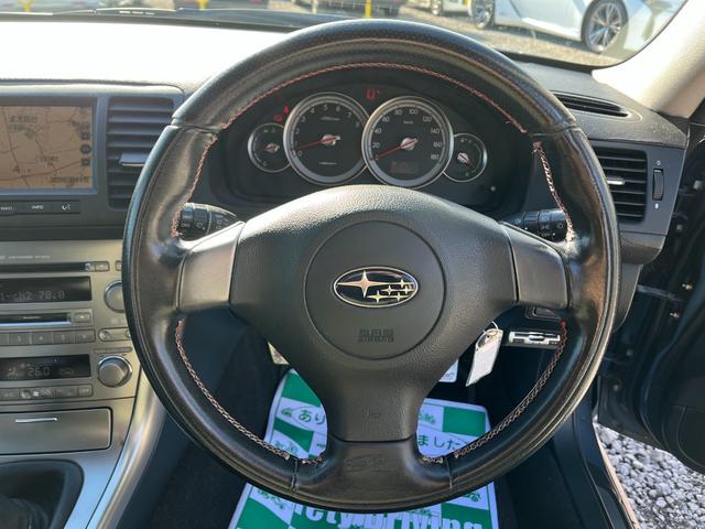 ハンドルの状態が悪いと運転に集中できませんよね。こちらの車、お気軽にお問い合わせください。